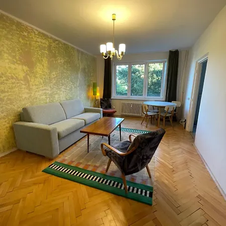 Ten Byt Appartement Piest'any