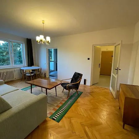 Ten Byt Appartement Piest'any